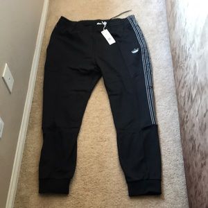 Brand new with tags 2XL adidas sweatpants